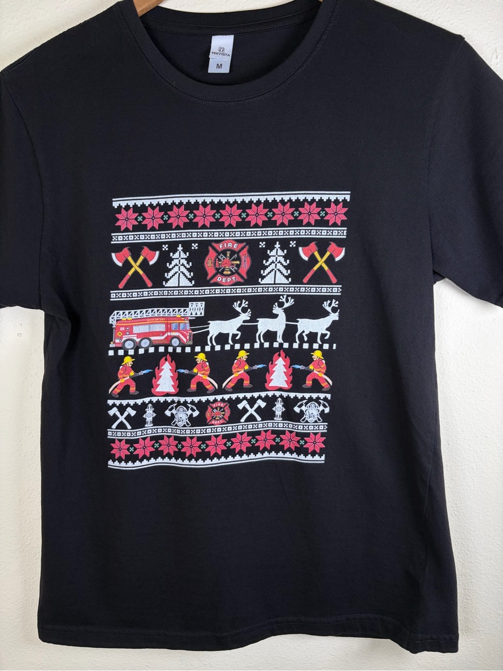 Firefighter Christmas Ugly Sweater Graphic T-Shirt M Black Cotton Holiday Tee